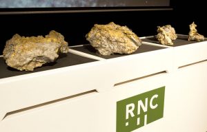 Perth Mint Exhibits Beta Hunt Treasures