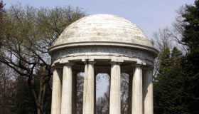 World War I Commemorative Coin Supported by ANA District of Columbia War Memorial