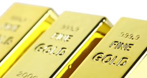 Gold Sheds 0.5% on Week, Silver Drops 2.5%, US Coin Sales Weak Three Fine Gold Bullion Bars