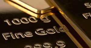 Gold Rises Modestly, Silver Dips 1.9 Cents, US Coins Gain gold ingots