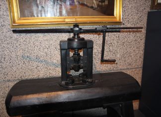 Public Tour of US Mint at Philadelphia, Photos and Tips First United States Mint Coining Press