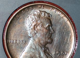 1909 Lincoln Cent on Mars Collects Dust 1909 VDB Lincoln Cent on NASA's Mars Rover Curiosity in August 2011