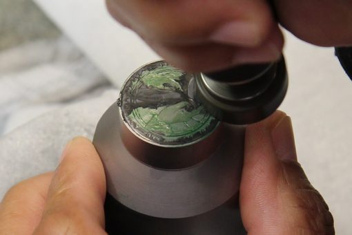 Polishing Proof Die with Diamond Compound