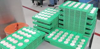US Mint Silver Eagle Sales Reach Record 40,175,000 Trays of 2013 American Silver Eagle bullion coins