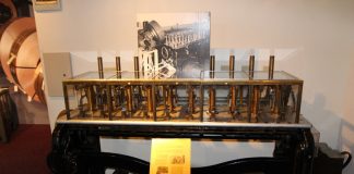 Public Tour Photos of US Mint at Denver, Colorado Automatic Weighing Machine, Denver Mint
