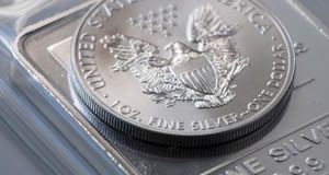 2014 Silver Eagle Bullion Sales Top 3.1M on First Day, Gold Hits 4-Week High American Silver Eagle and Silver Bullion Barl