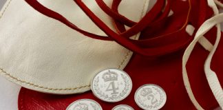 Queen Hands Out Royal Maundy Money at Blackburn Cathedral 2014 Maundy Money Coins