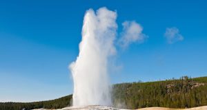 Bill for 2016 National Park Service Coins Passes House Eruption of Old Faithful geyser at Yellowstone National Park