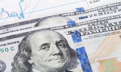 US Money and Chart