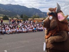 Bill the Mint Buffalo and kids