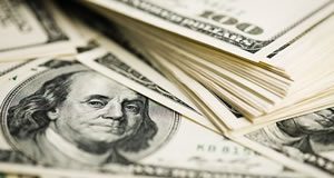 Fed Orders 7.2 Billion Notes for 2015 One hundred dollar bills
