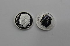 Proof and reverse proof 2015 Roosevelt Dimes – obverses