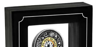 2015 Antiqued Clock Coin Depicts Alice’s Adventures in Wonderland Alice’s Adventures in Wonderland 2015 Silver Antiqued Clock Coin and Presentation Case