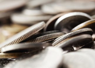 US Mint Strikes 1.3 Billion Coins for Circulation in September Pile of US coins