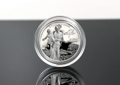 Photo of 2018-W Proof American Platinum Eagle - Obverse, Life