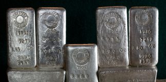 Gold Logs 3-Week Low; Silver Hits 3.5-Month Low Silver prices ended at their lowest level since Dec. 14
