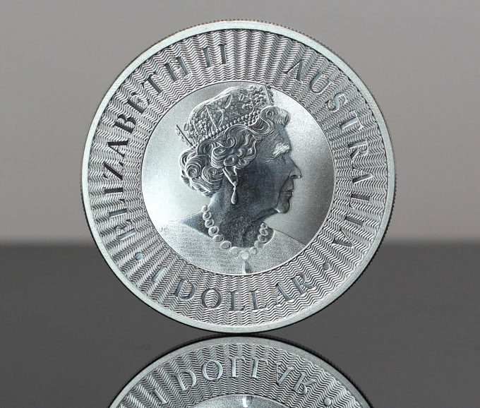 A CoinNews photo of a 2021 Australian Kangaroo 1oz Silver Bullion Coin (obverse or heads side)