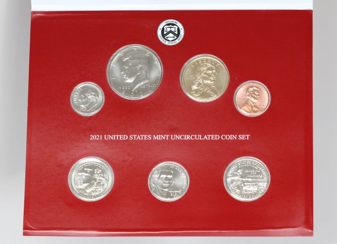 Denver Folder from uncirculated 14-coin 2021 Mint Set