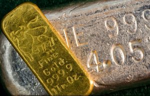 small gold bar, big silver bar May 27,2022