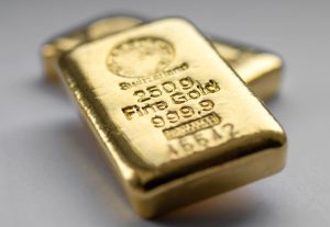 Gold fell 2.7% on the week