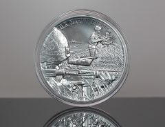 CoinNews photo U.S. Marine Corps 2.5 Ounce Silver Medal – Obverse