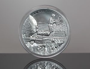 CoinNews photo U.S. Marine Corps 2.5 Ounce Silver Medal - Obverse