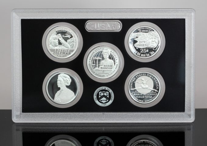 US Mint Sales: 2023 Silver Quarters Premiere | CoinNews