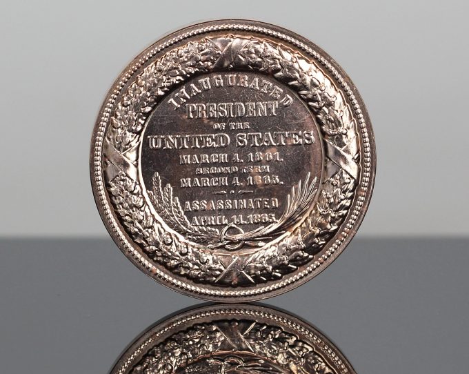 CoinNews photo Abraham Lincoln Presidential Bronze Medal - Reverse