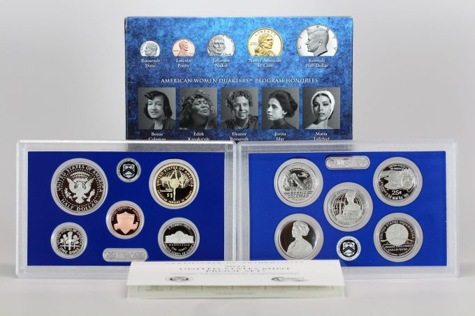 CoinNews photo clad US Mint 2023 Proof Set