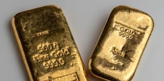 Gold and Silver Prices Dip on Monday, July 17 Gold prices fell by 0.4%