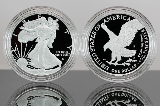 CoinNews photo two 2023-S Proof American Silver Eagles