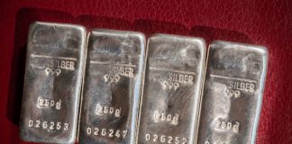 Gold Dips, Silver Marks 2-1/2-Month Low on Monday, Jan. 22 Silver for March delivery fell by 41.5 cents, or 1.8%, to end at $22.296 an ounce