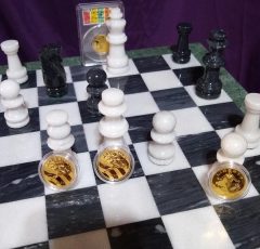 COMIC-CHESS